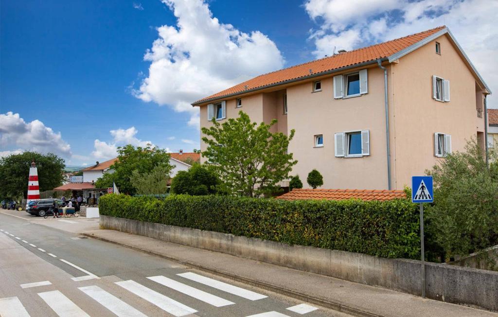 Apartments Dunja Malinska Ngoại thất bức ảnh